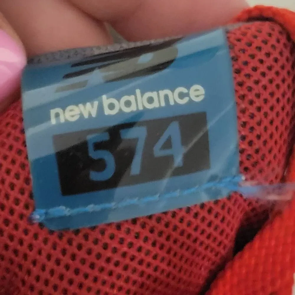 New Balance 574 Classics Paint Chip Red Blue Black Boys Youth Sneakers 6.5/39